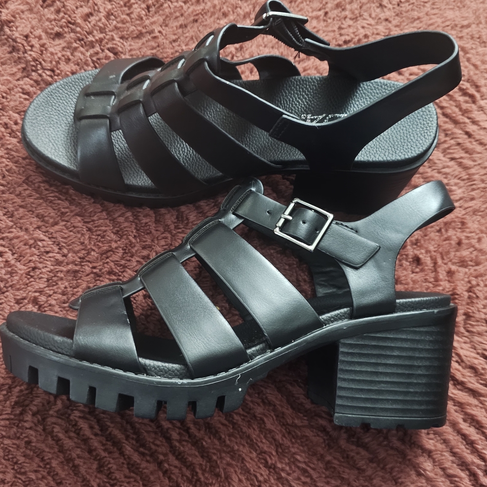 Soda Black Chunky Heel Sandals